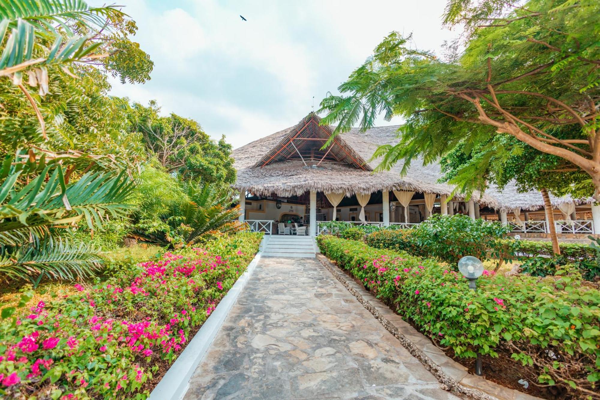 Twiga Beach Resort Watamu Ngoại thất bức ảnh