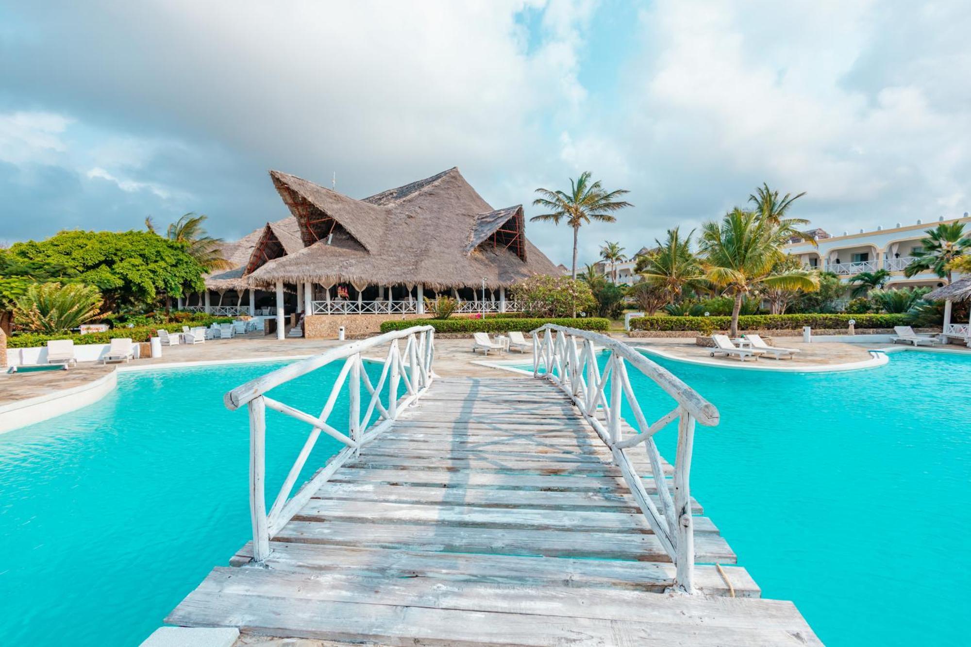 Twiga Beach Resort Watamu Ngoại thất bức ảnh