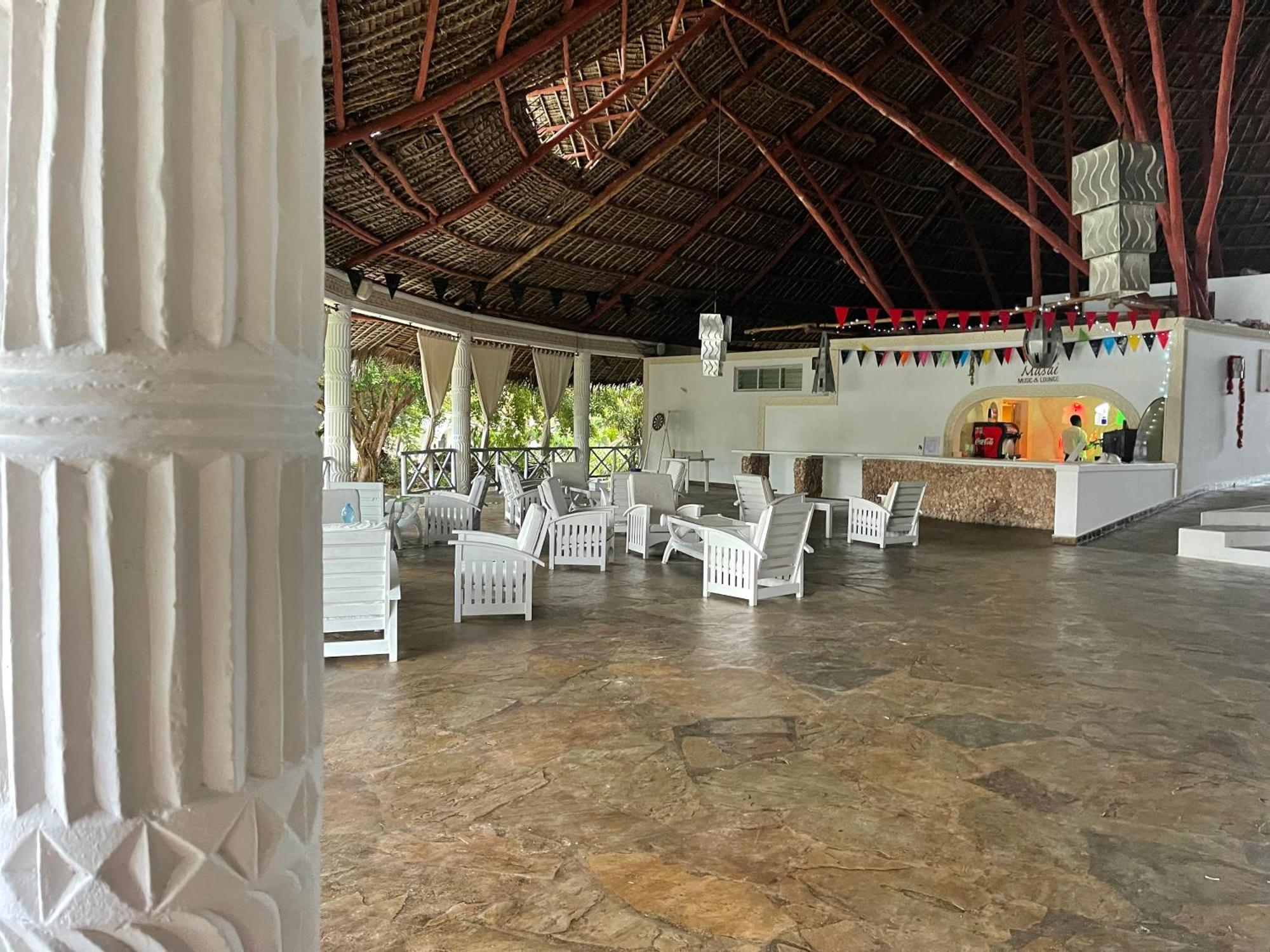 Twiga Beach Resort Watamu Ngoại thất bức ảnh